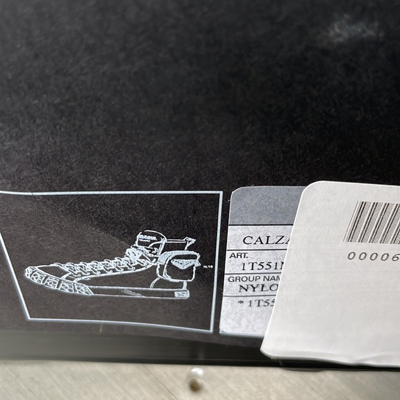 Prada Re-nylon white sneaker trainer flats with removable pouch sz 37.5 - Picture 10 of 12